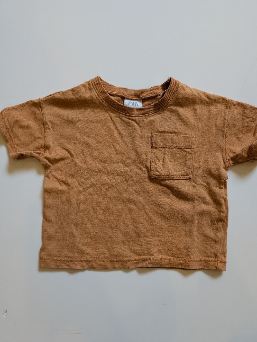 2/$10 ❤️ Zara Brown Tee Shirt